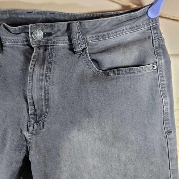 Buffalo David Bitton Driven X Basic straight stretch pants - Picture 2 of 8